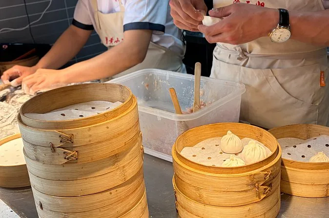 Tour de street food de 2 horas por la ciudad vieja de Shanghái